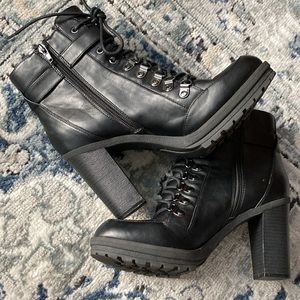 Black Guess Boot